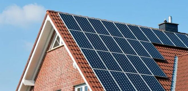 Qual é a função dos painéis solares fotovoltaicos?